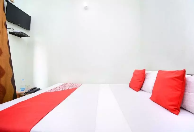 ホテル Oyo 36696 Sodhi B&b