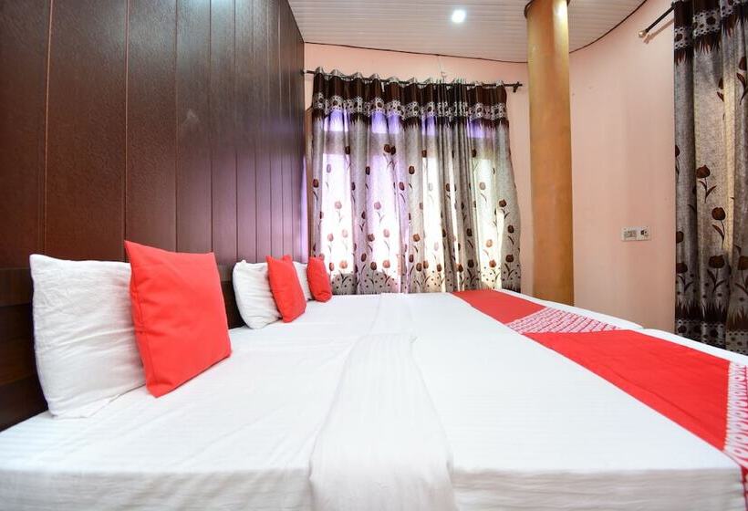 Hotel Oyo 36696 Sodhi B&b