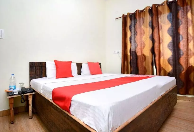 ホテル Oyo 36696 Sodhi B&b