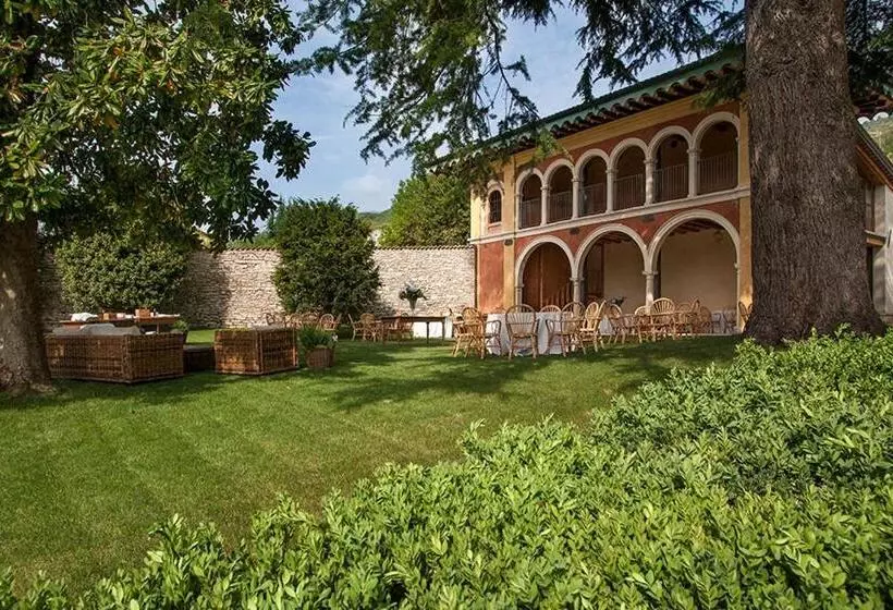 ホテル Villa Premoli Agriturismo Di Charme
