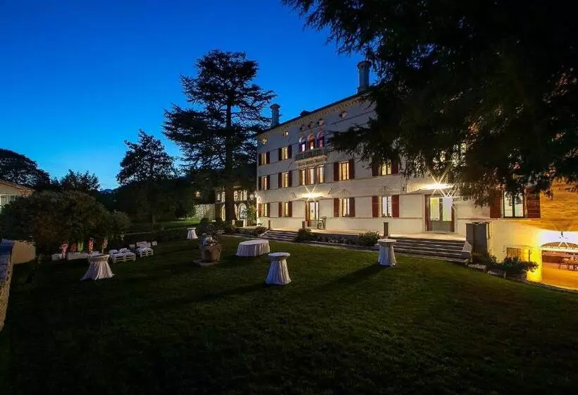 ホテル Villa Premoli Agriturismo Di Charme