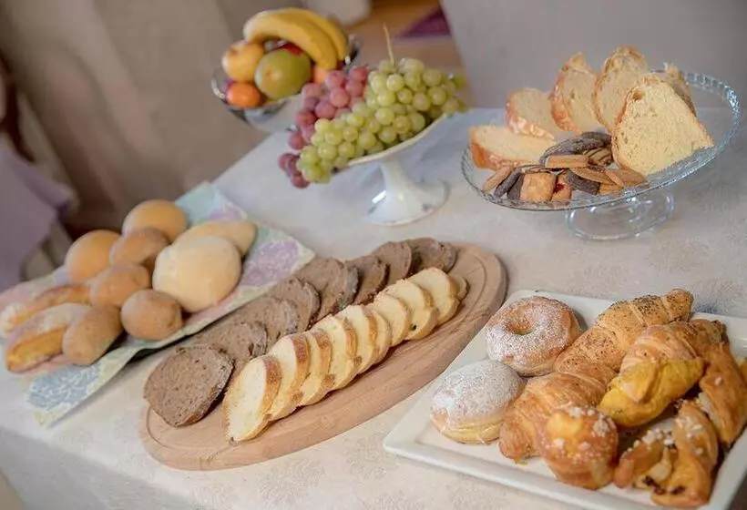 ホテル Villa Premoli Agriturismo Di Charme