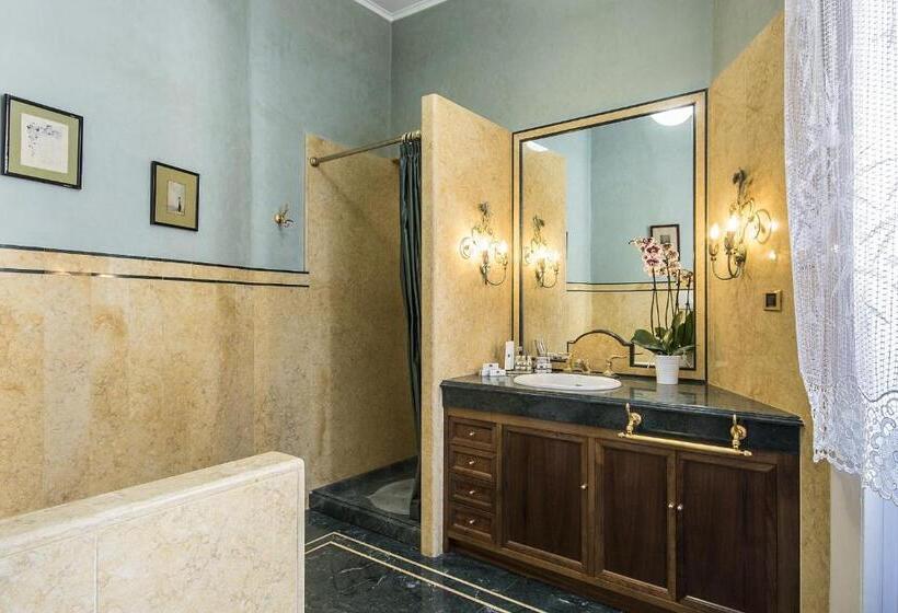 تختخواب و صبحانه Villa Durante