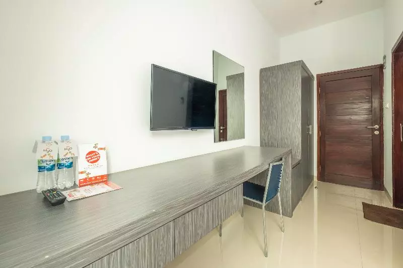 Hotel Oyo 808 Pondok 24