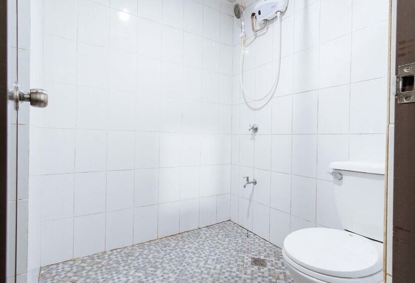 בית מלון כפרי Reddoorz Plus @ Aurora Hill Baguio