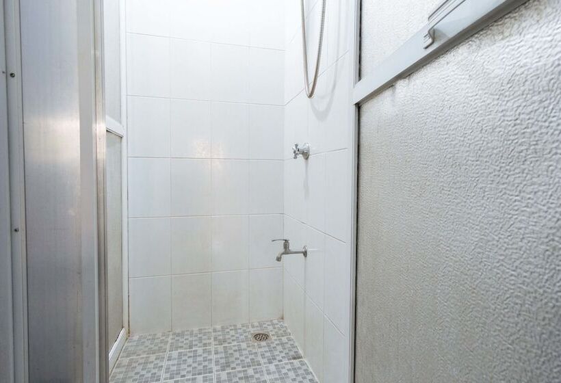 בית מלון כפרי Reddoorz Plus @ Aurora Hill Baguio