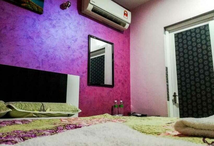 בית מלון כפרי Sunsurya