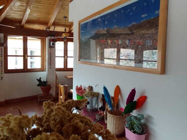 بنسيون Lunandina Huaraz