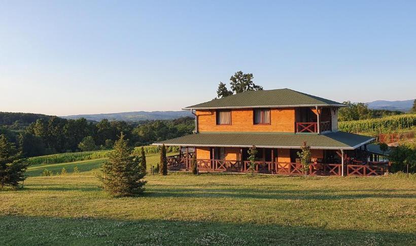 پانسیون Resavsko Etno Selo