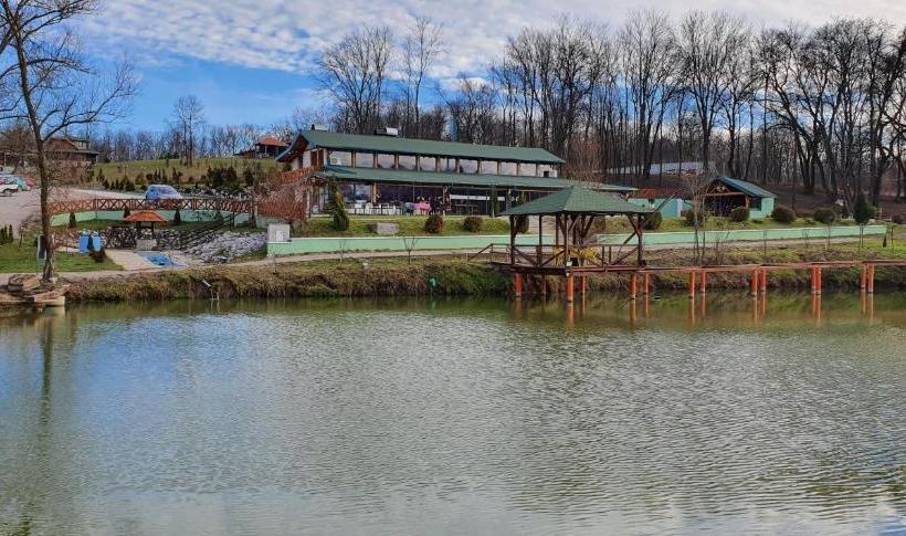 پانسیون Resavsko Etno Selo