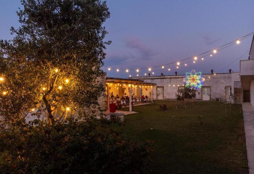 אתר נופש Masseria Rauccio