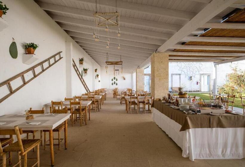 אתר נופש Masseria Rauccio