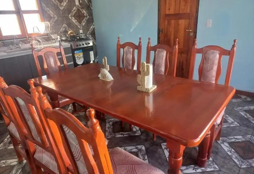 ペンション Casa De Familia
