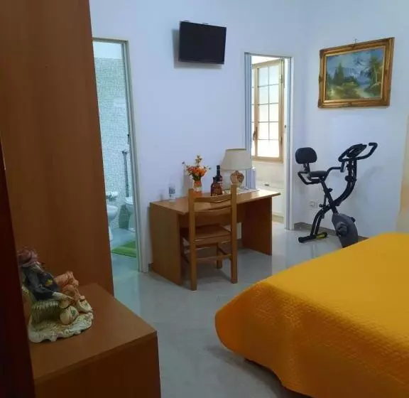 تختخواب و صبحانه Castello Del Nonno