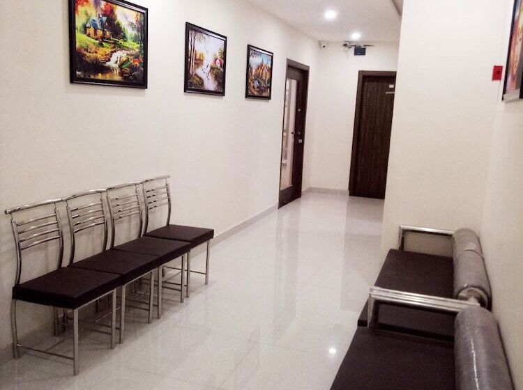 فندق Eco Inn Dormitory   Hostel