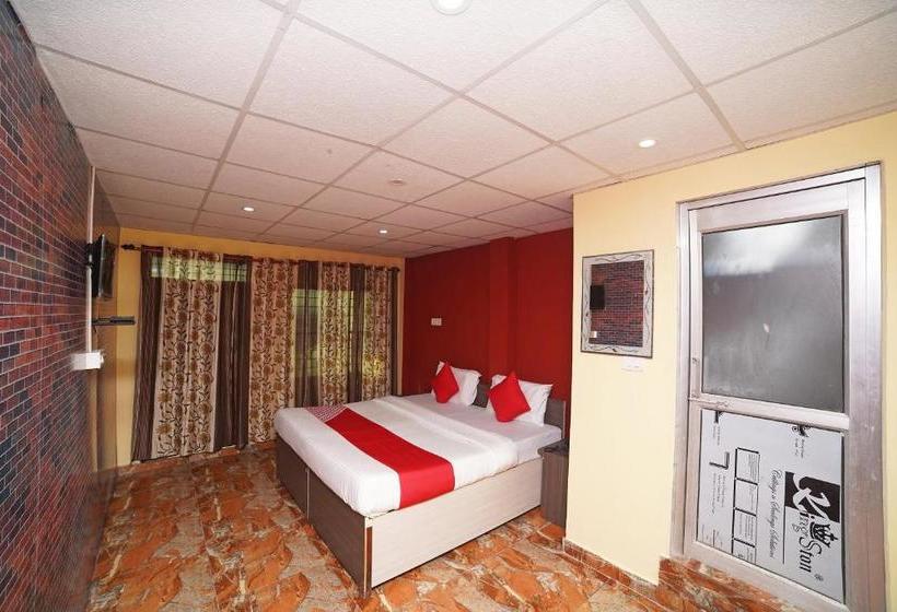 בית מלון כפרי Oyo 35640 Shri Sai Guest House