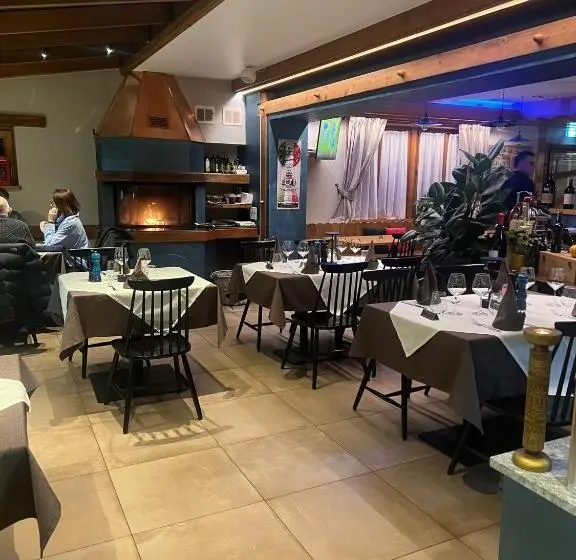 ホテル B&b Restaurant Pizzeria Mamma Mia