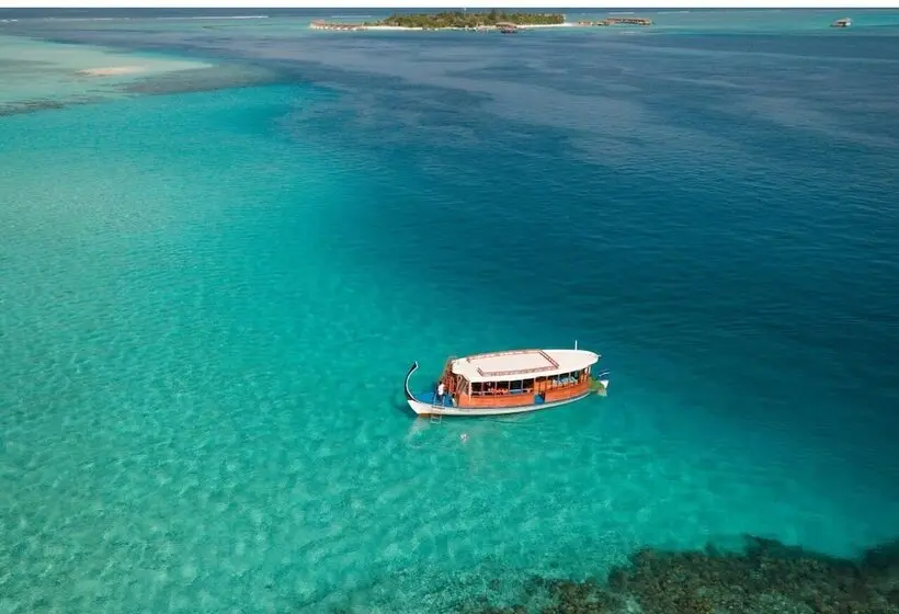 استراحتگاه You & Me Maldives - Adults Only