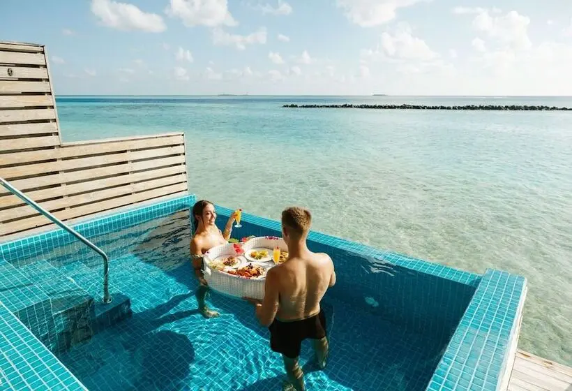 استراحتگاه You & Me Maldives - Adults Only