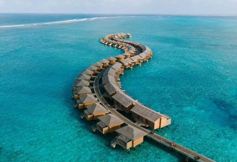 استراحتگاه You & Me Maldives - Adults Only