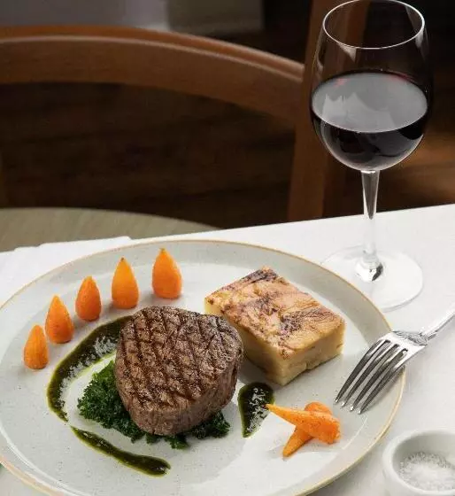 ユースホステル The Cliffe At Dinham