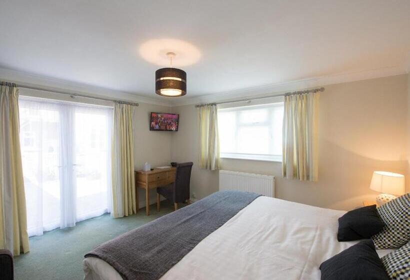 Hostel The Cliffe At Dinham