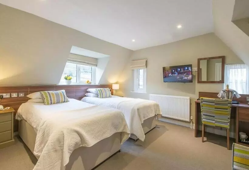 ユースホステル The Cliffe At Dinham