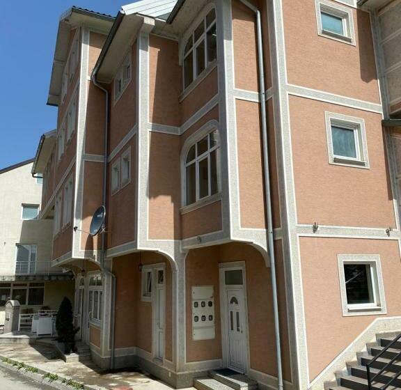 هتل Apartmani Ambiente