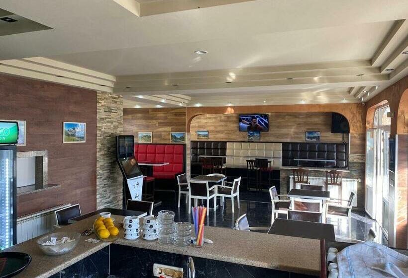 هتل Apartmani Ambiente