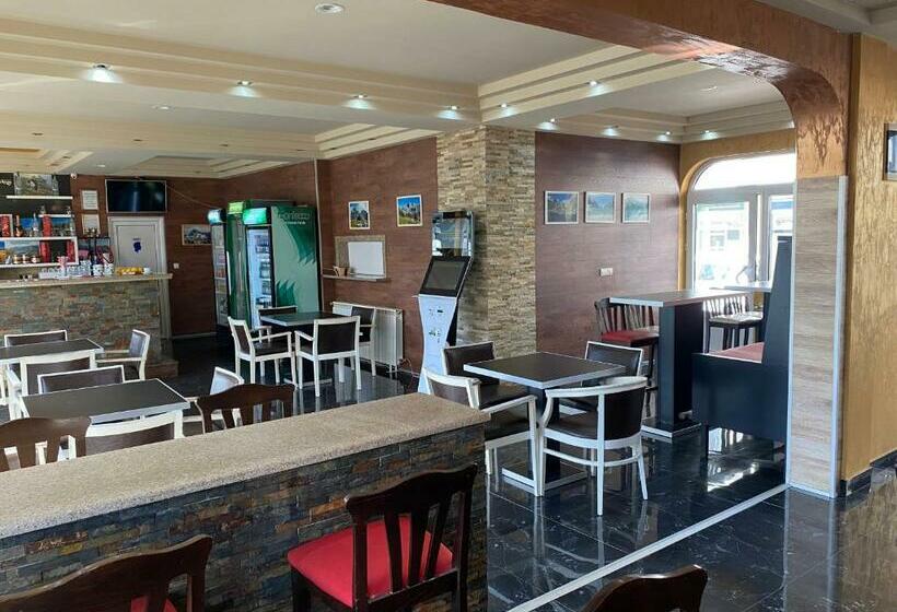 هتل Apartmani Ambiente