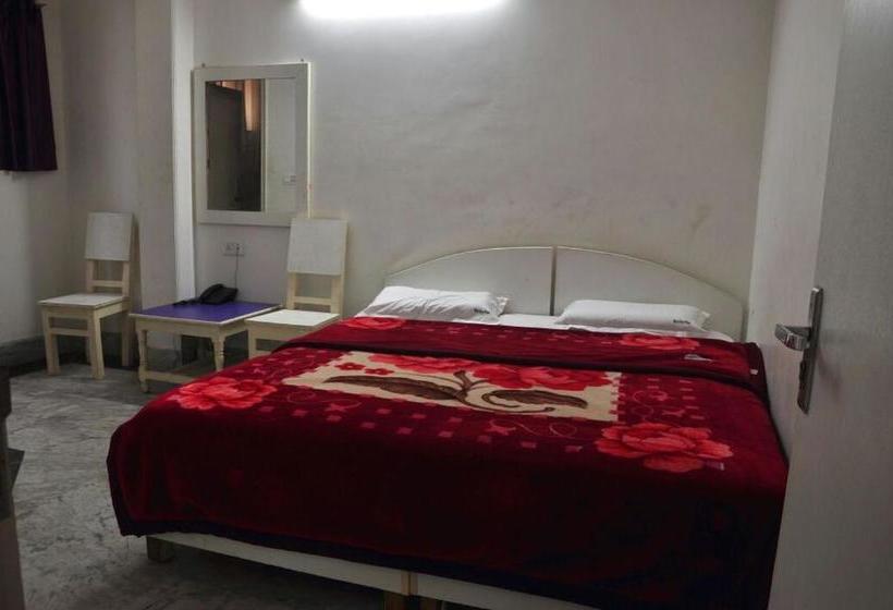 فندق Green Palace New