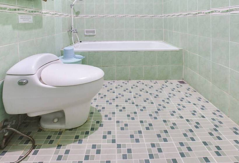 Pensionat Literooms Kebun Raya Bogor