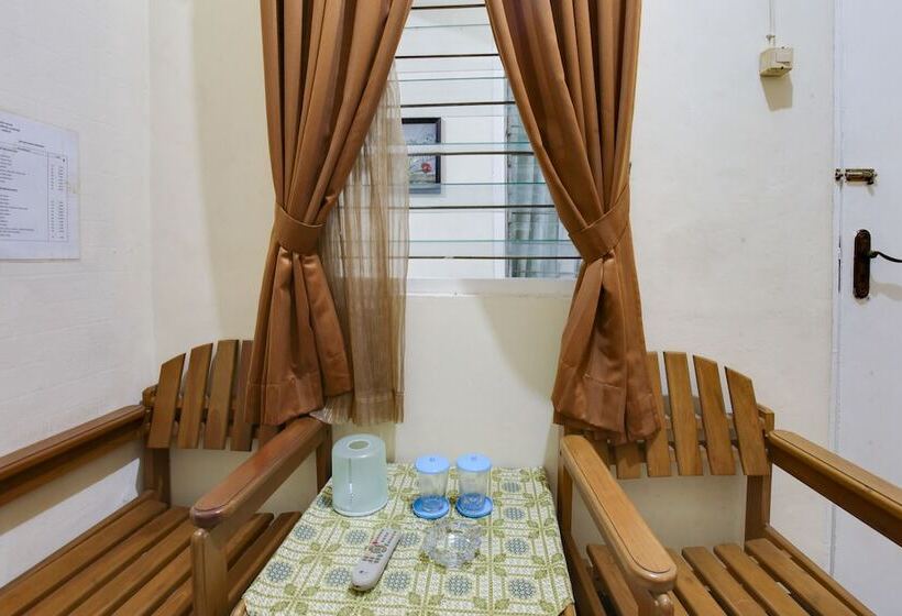 Pensionat Literooms Kebun Raya Bogor