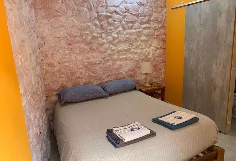 Aamiaismajoitus (B&B) Hostal Casa De Piedra