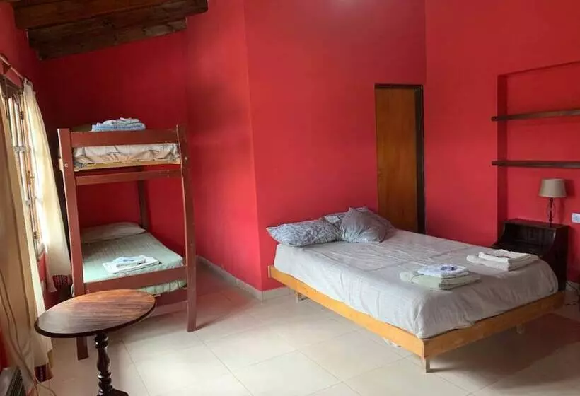 Aamiaismajoitus (B&B) Hostal Casa De Piedra