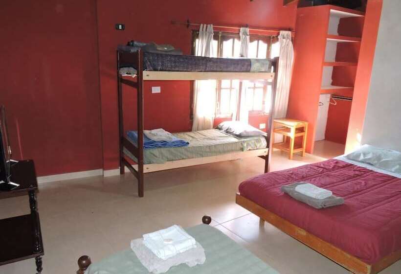 Bed and Breakfast Hostal Casa De Piedra