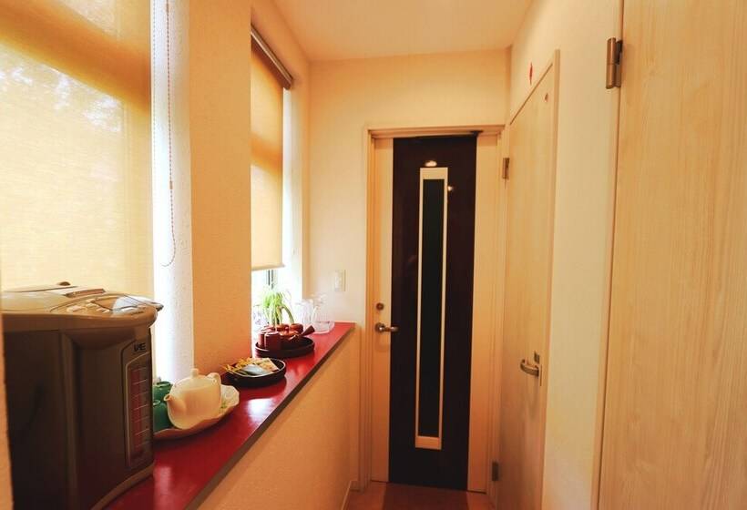 Пансион Tokyo Akishima Guest House