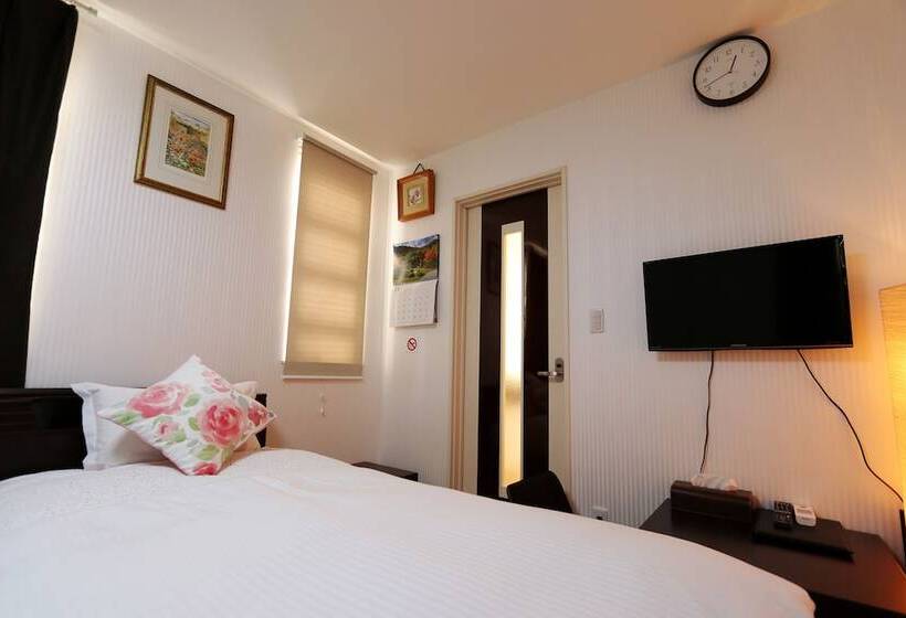 Пансион Tokyo Akishima Guest House