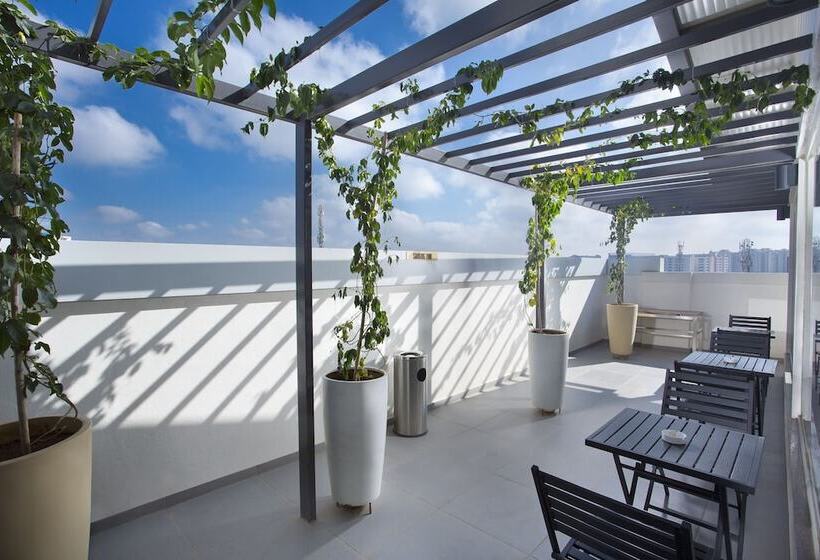 Отель De Venetian By Tgi