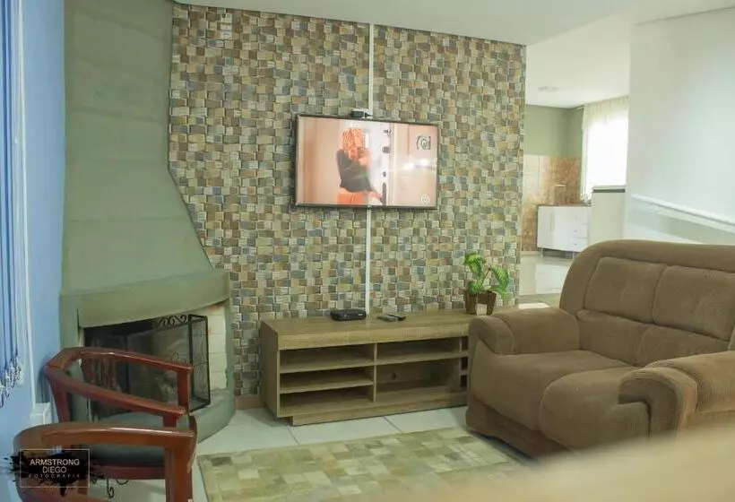 Hotelli Pousada Da Campanha