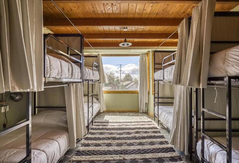 هتل Socialtel Bariloche   Formerly Selina Bariloche