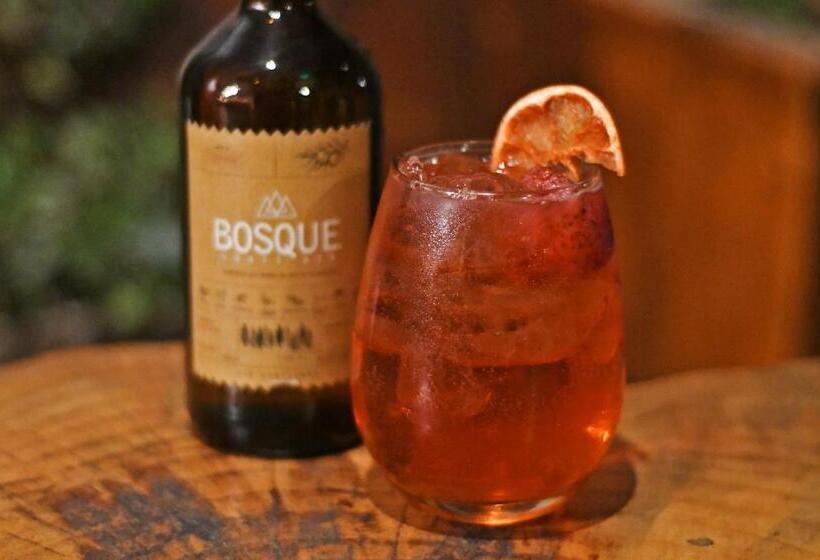 هتل Socialtel Bariloche   Formerly Selina Bariloche