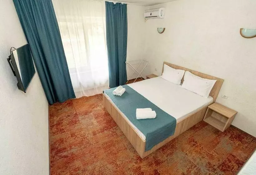 Hotel Irina