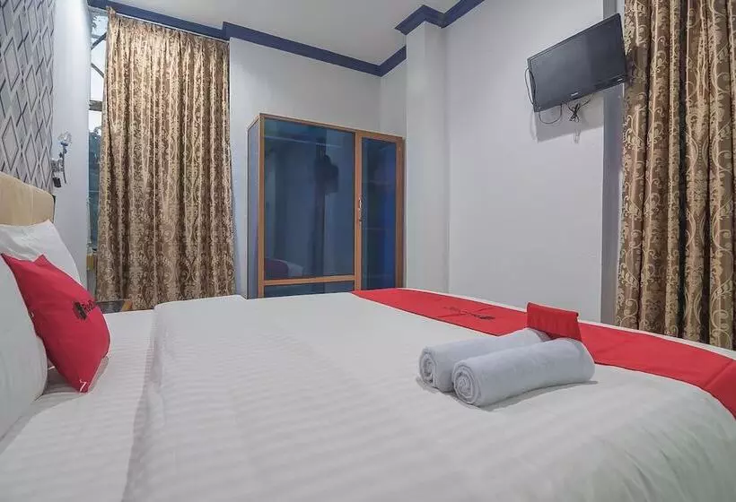 ペンション Reddoorz Near Rsud Embung Fatimah Batam