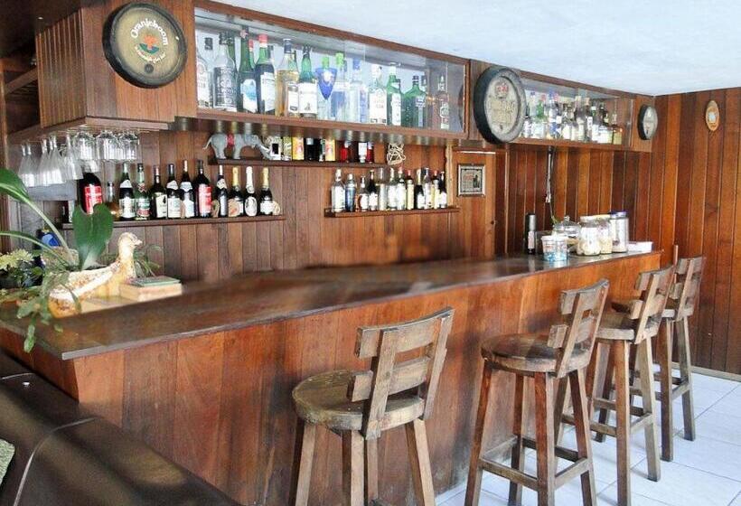 酒店 Halloween Inn Penedo