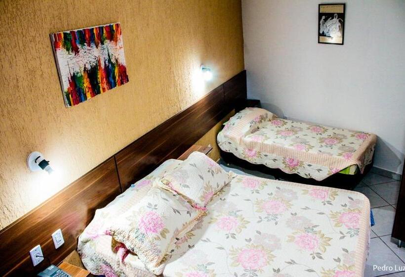 酒店 Halloween Inn Penedo