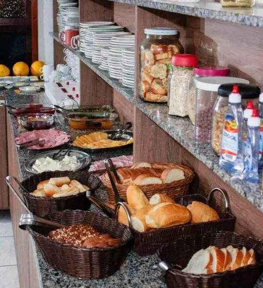 Hotelli Halloween Inn Penedo