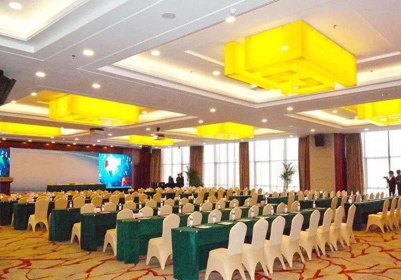 בית מלון כפרי Qingdao Bauhinia Garden