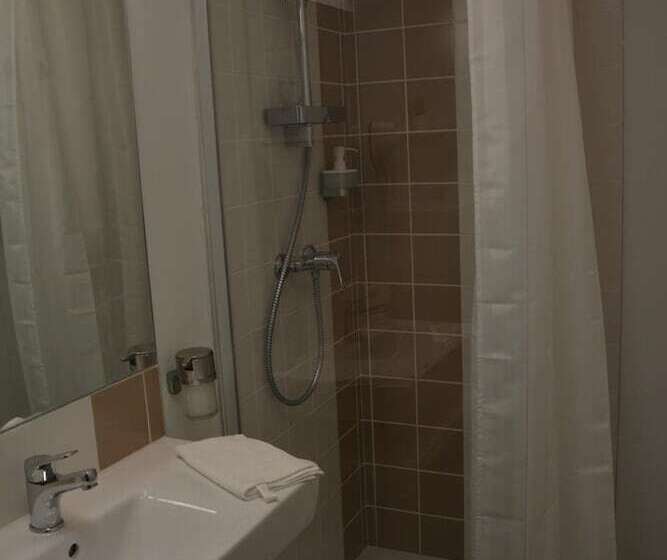 Отель Residence Ramblas