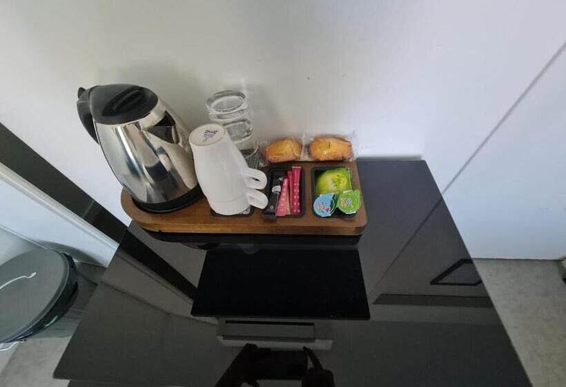 Отель Residence Ramblas